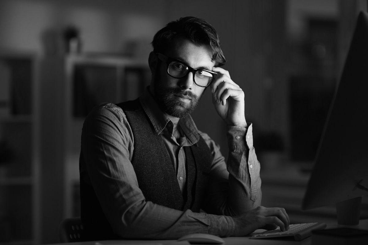 Rıdvan Topal at a desk